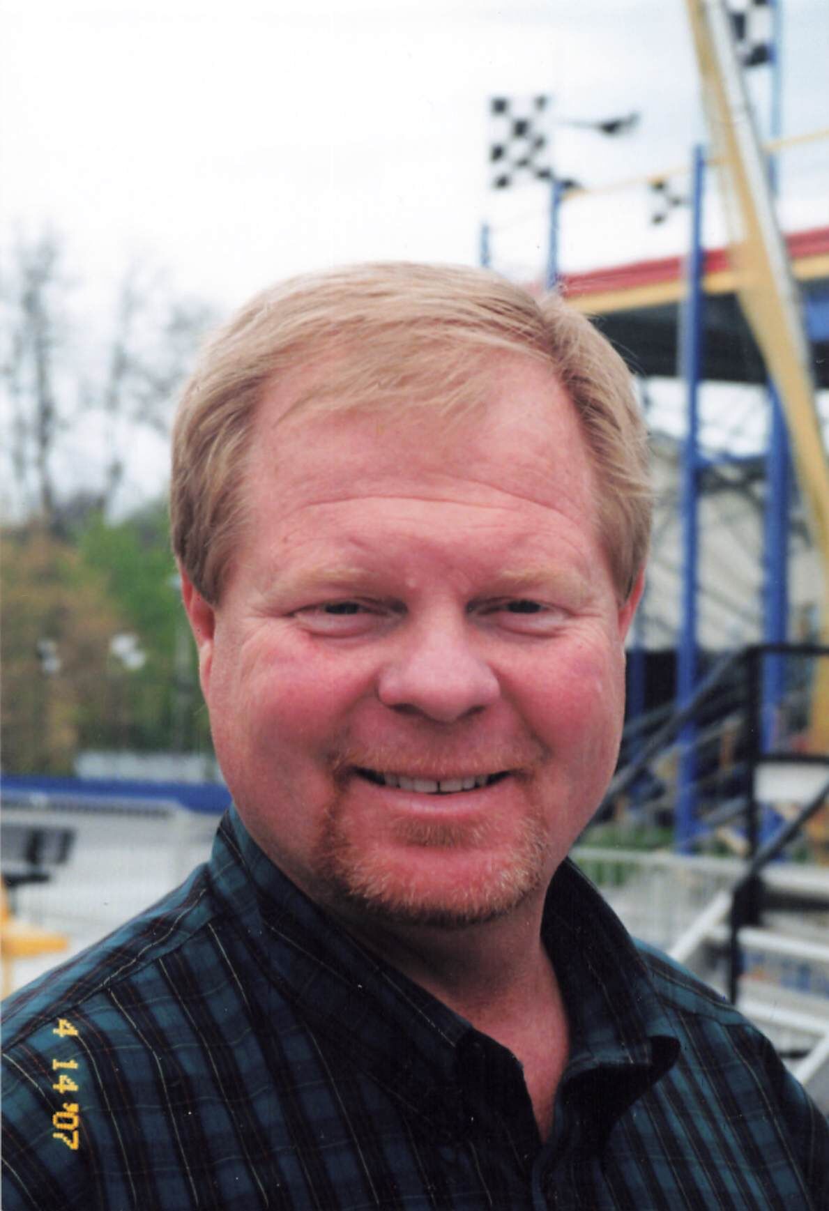 Obit Burnett.jpg